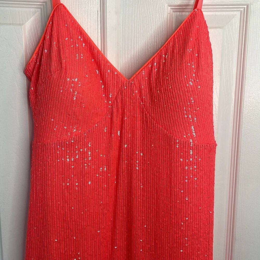 SIENA CORAL ALLOVER SEQUINS SPAGHETTI STRAP MIDI DRESS SIZE 14 NWT